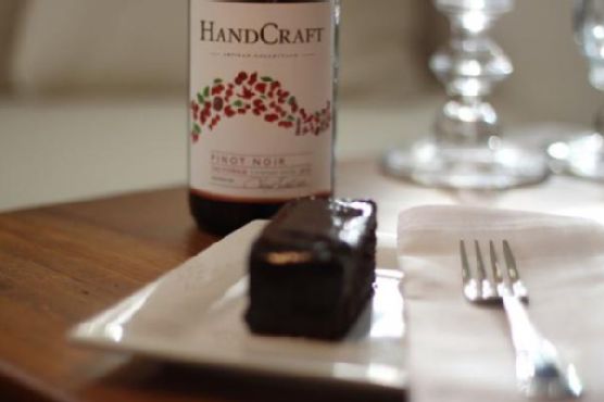 Pinot noir brownies