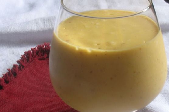 Mango banana coconut smoothie