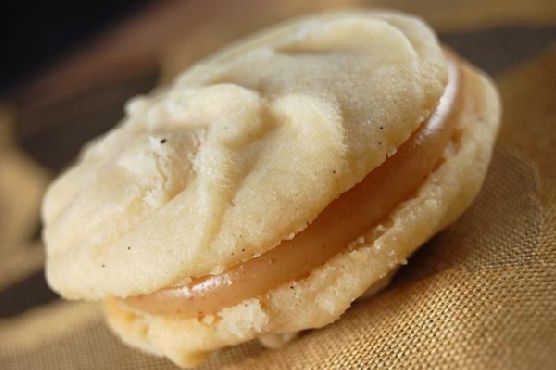 Vanilla bean melting moment cookies with caramel filling