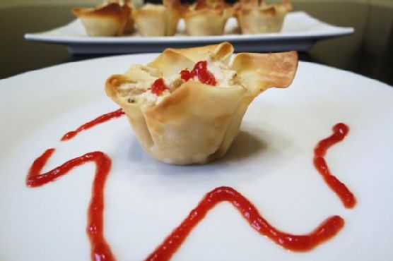 Crab wontons