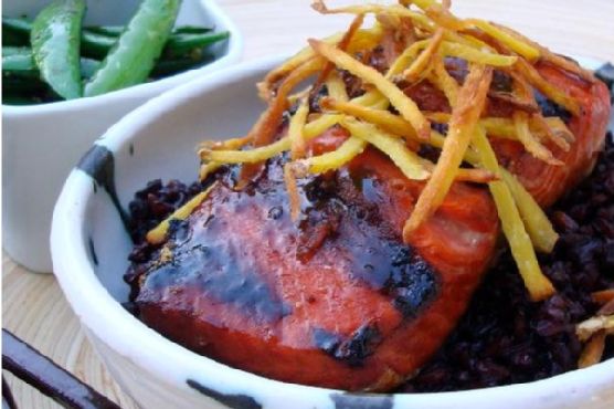 Sweet-n-smoky salmon with ginger mahogany rice