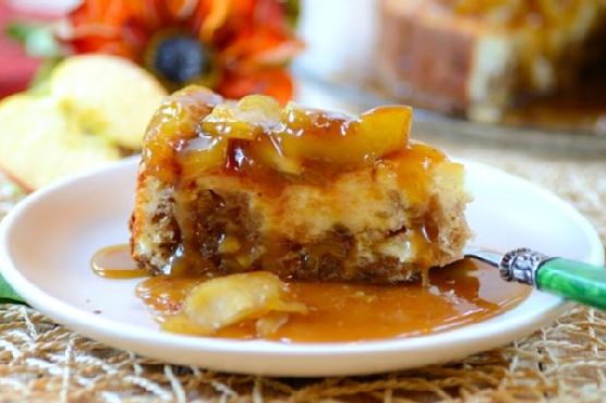 Caramel apple-brownie cheesecake