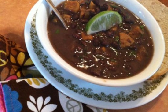 Caribbean black bean sweet potato soup