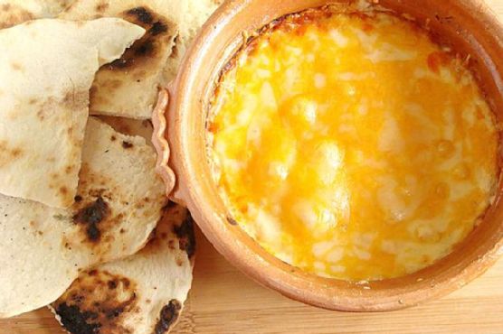 Oven-baked feta cheese dip