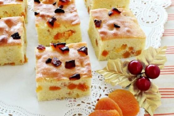 Apricot slice