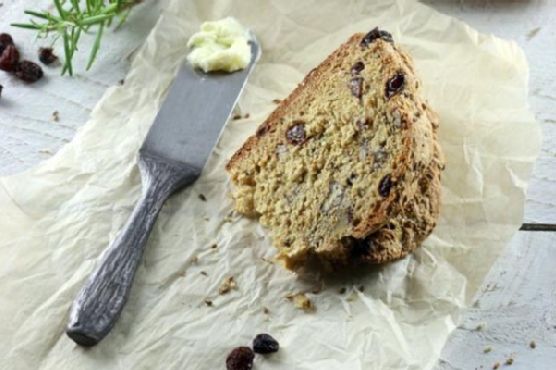 Rosemary rum raisin soda bread with pecans