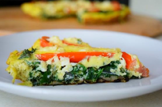 Farmers strata with kale and tomatoes