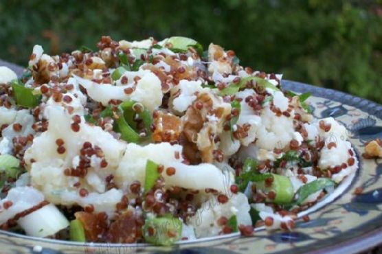 Red quinoa and roasted cauliflower salad