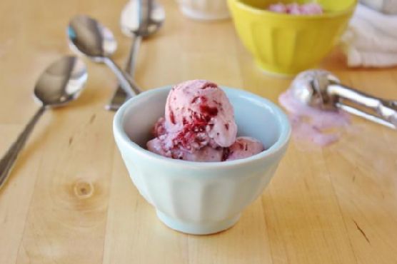 Roasted strawberry coconut milk ice cream