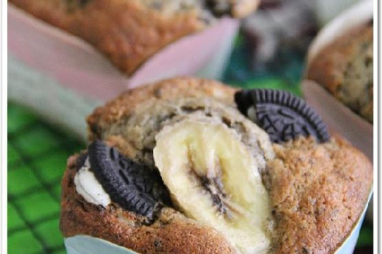 Banana and oreo muffin