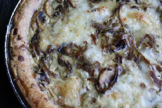 Caramelised onion and mushroom quiche