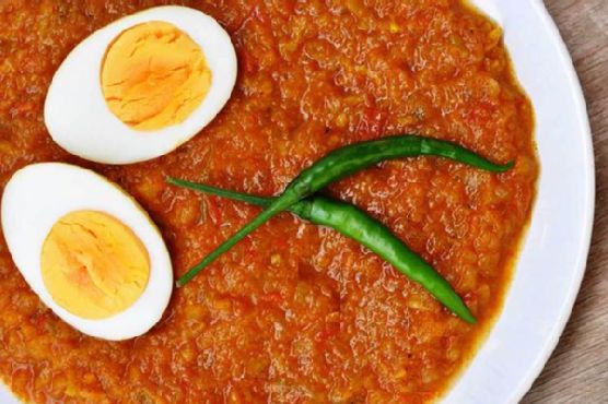 Boiled egg curry