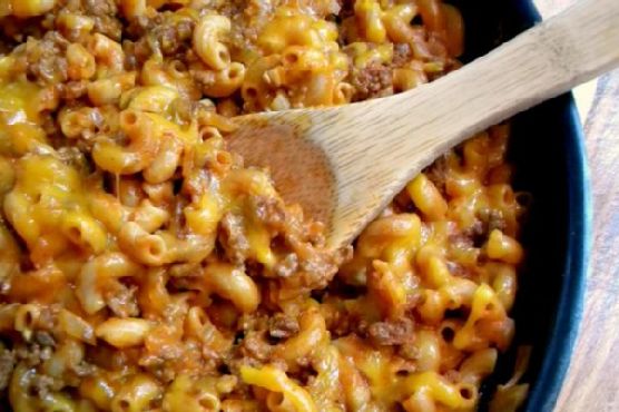 Skillet chili mac