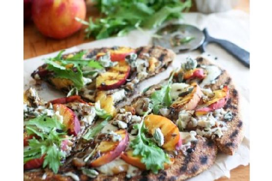 Rustic grilled peaches pizza