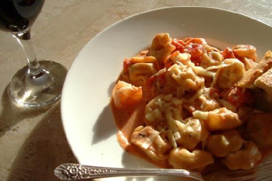 Shrimp and tortellini in tomato cream sauce