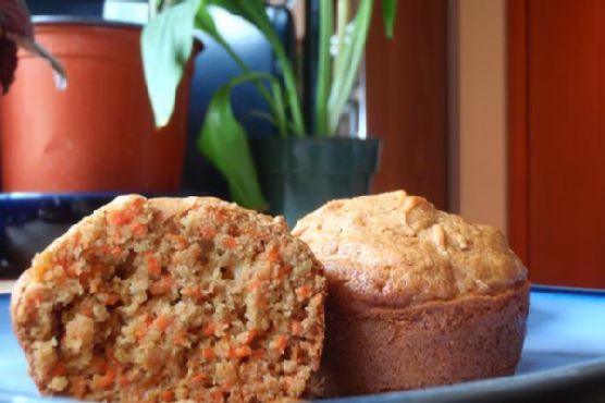 Carrot oat muffins