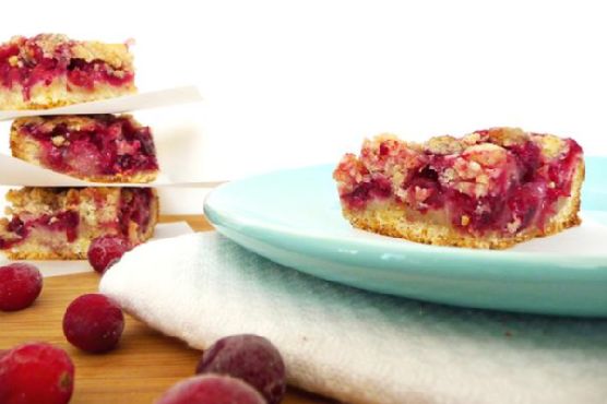 Cranberry crumb bars