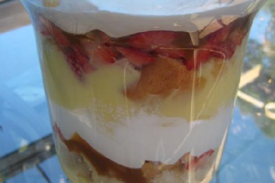 Caramel almond berry trifle