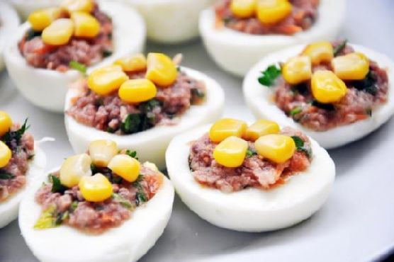 Tuna stuffed hard-boiled eggs