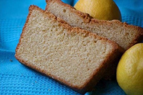 Lemon & sour cream pound cake