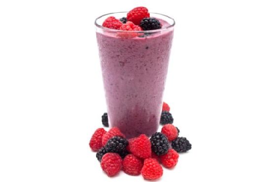 Four-berry blast fruit smoothie