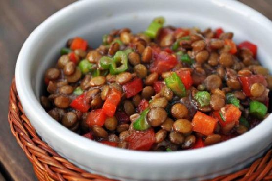 Lentil salad with vegetables