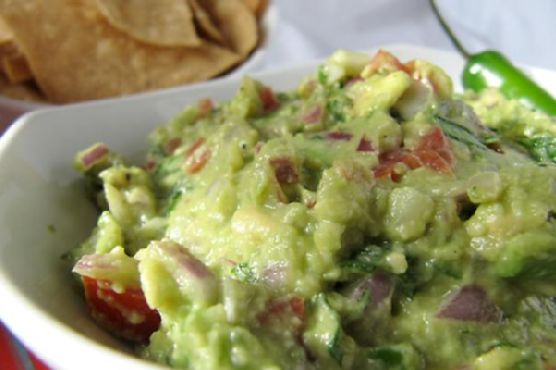 Spicy seasoned loaded guacamole