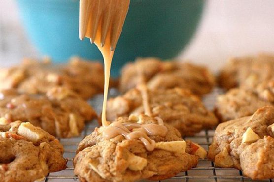 Maple-glazed apple cookies