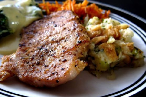 Easy pork chops on stuffing