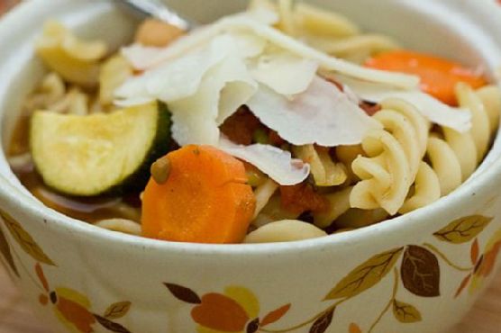 Slow cooker minestrone soup