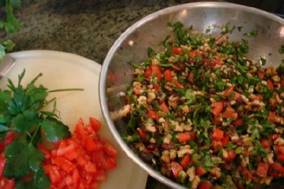 Middle eastern chopped salad