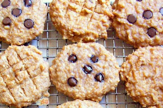 Peanut butter banana oat breakfast cookies