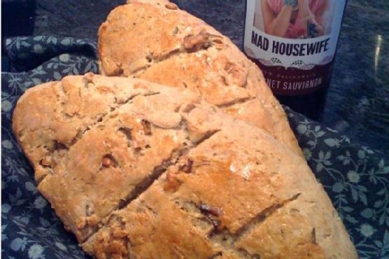 Rosemary walnut bread