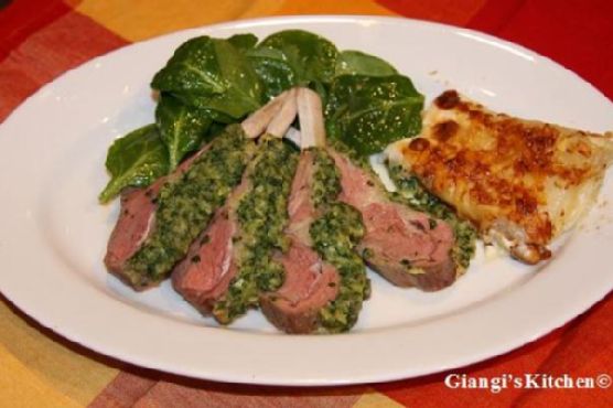 Rack of lamb with parsley