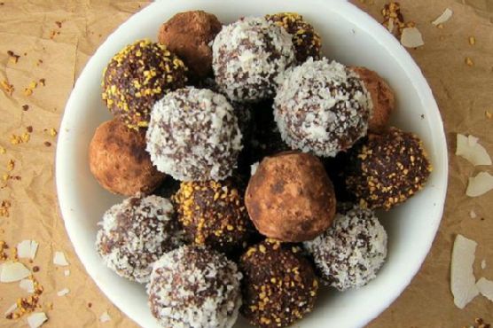 15 minute healthy dark chocolate truffles