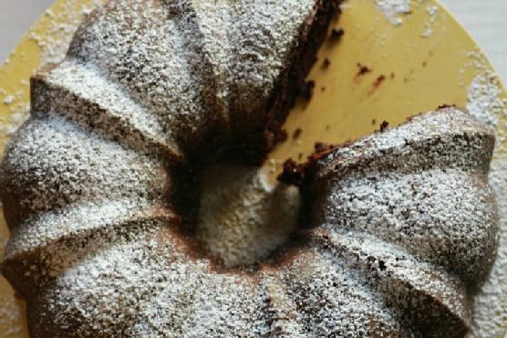 Delicious triple chocolate bundt cake