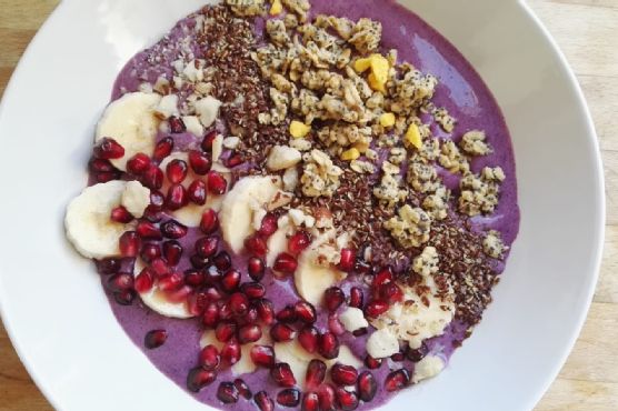 Big batch smoothie bowl